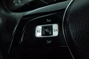 Volkswagen  10