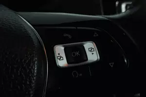Volkswagen  9