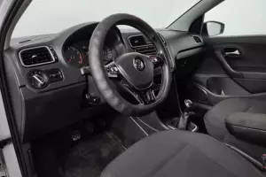 Volkswagen  13