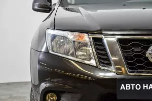 Nissan  6