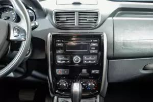 Nissan  8