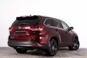 Toyota  17