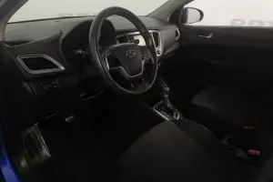 Hyundai  7