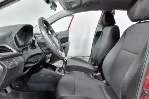 Hyundai  10