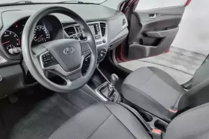 Hyundai  11