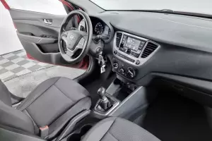Hyundai  9