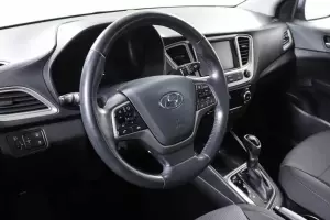 Hyundai  9