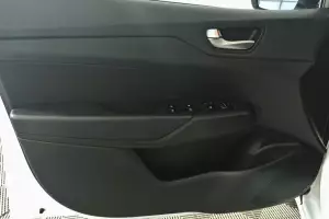 Hyundai  10