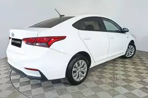 Hyundai  18