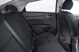 Hyundai  11