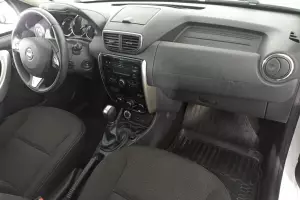 Nissan  11