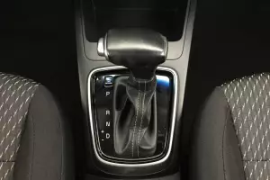 Kia  6