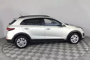 Kia  19