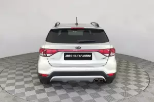 Kia  17