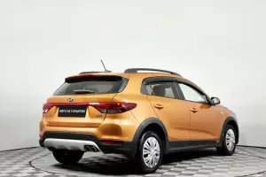 Kia  4