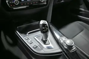 BMW  10