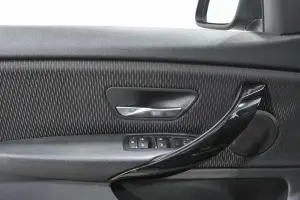 BMW  12
