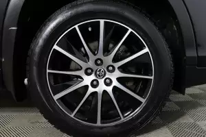 Toyota  1
