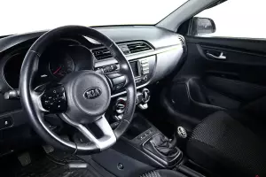 Kia  12