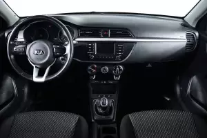 Kia  9