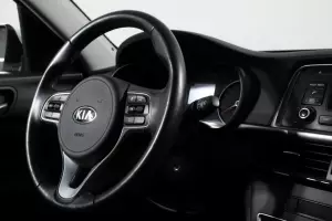 Kia  1