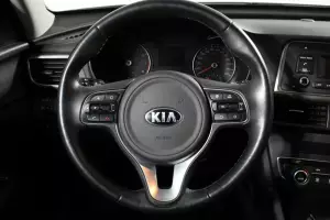 Kia  13
