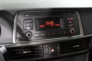 Kia  12