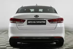 Kia  23
