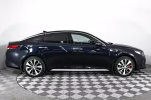 Kia  19
