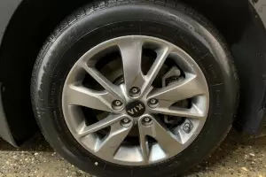 Kia  13