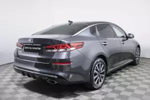 Kia  4