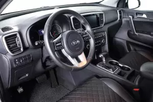 Kia  7