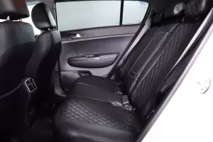 Kia  2