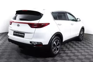 Kia  17