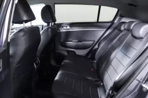 Kia  16