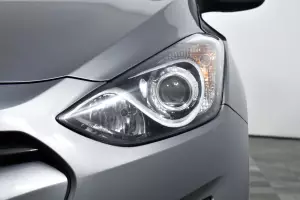 Hyundai  6
