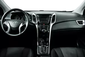 Hyundai  8