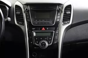 Hyundai  8