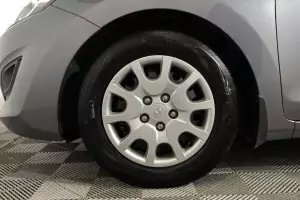 Hyundai  8