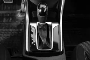 Hyundai  7