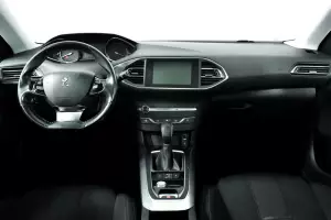 Peugeot  6