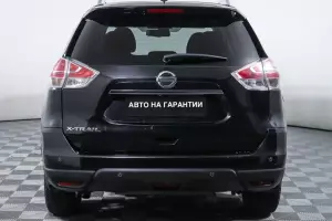 Nissan  5