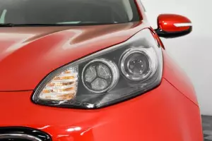 Kia  19