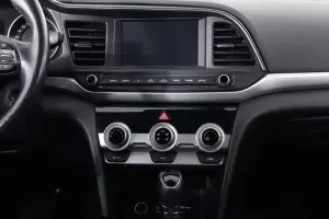 Hyundai  9