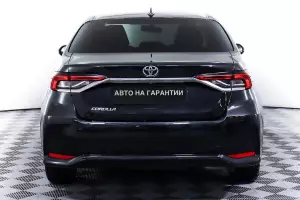 Toyota  5
