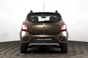 Renault  5