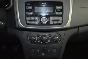 Renault  12