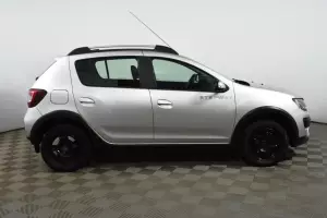 Renault  3
