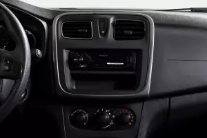 Renault  12