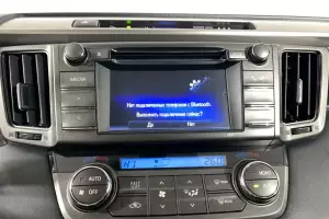 Toyota  13